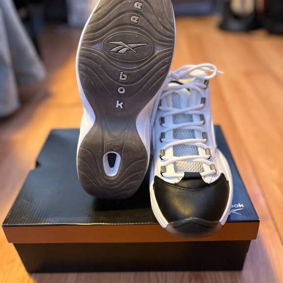 Reebok Question Mid - Picture 2 of 4